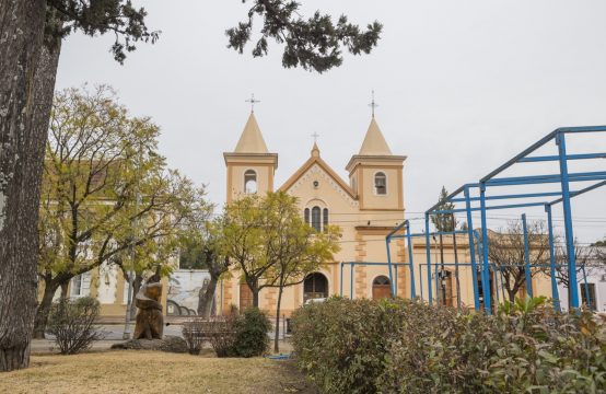 Iglesia Nuestra Sra. Del Rosario- Villa Del Totoral