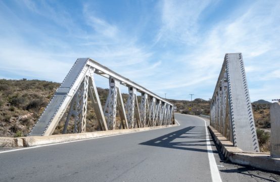 Puente De Hierro